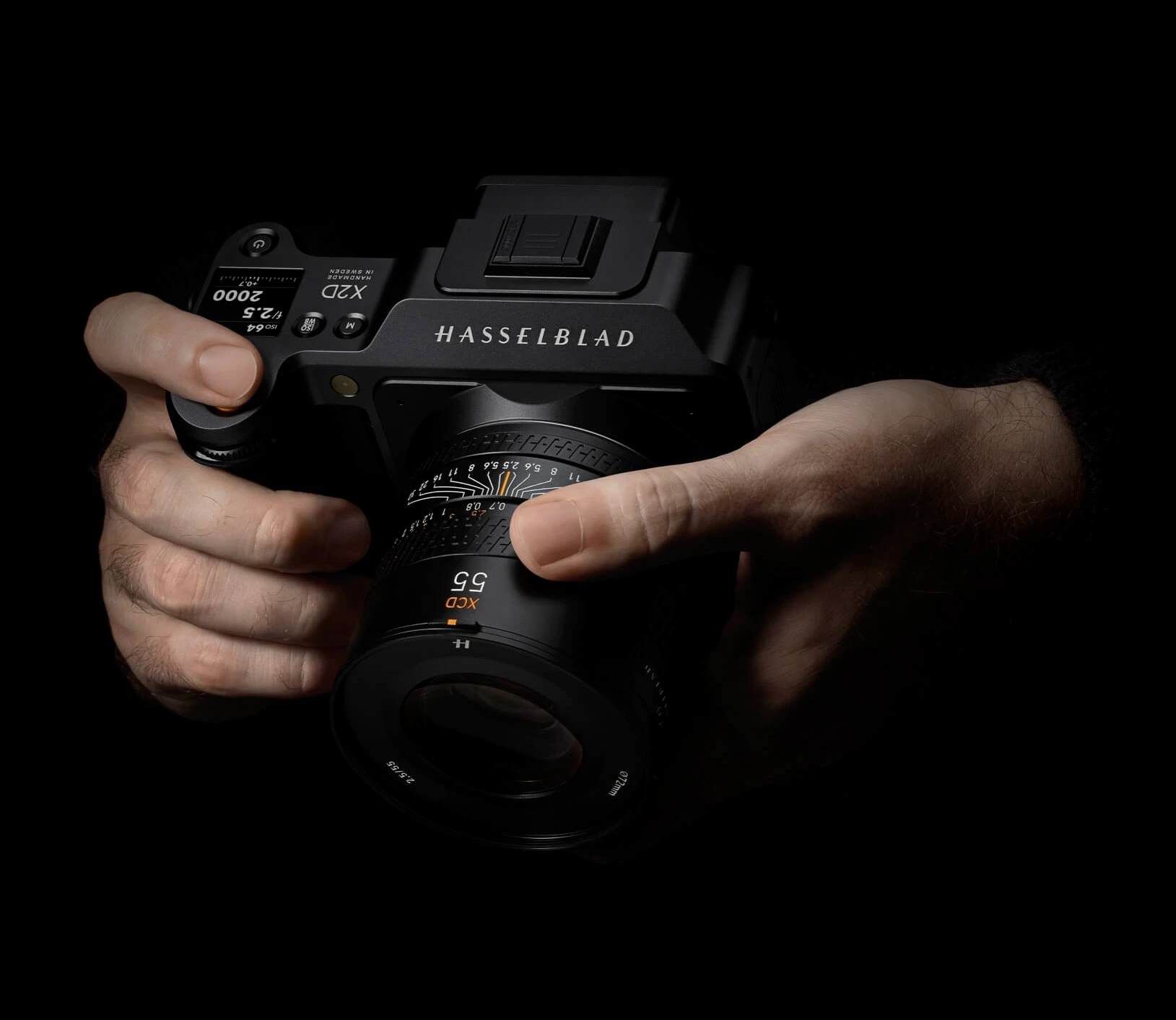 Hasselblad - Medium Format Digital Camera X2D